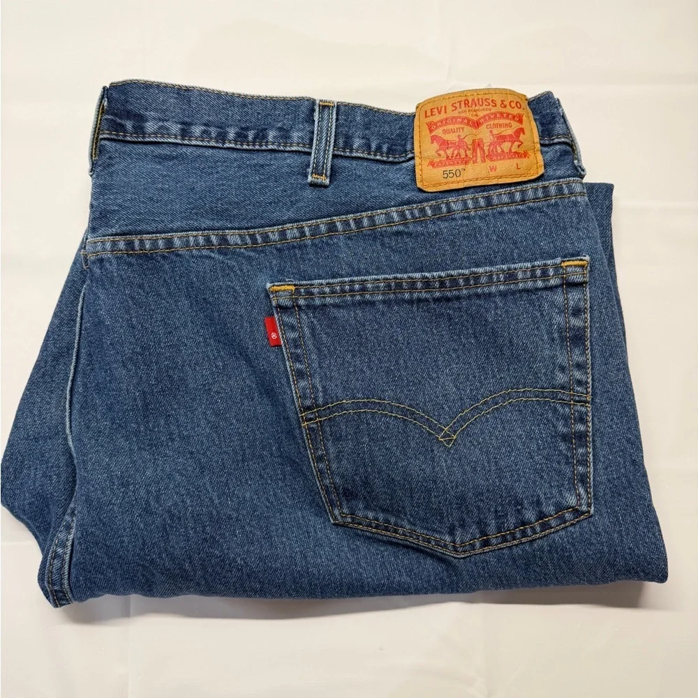 Levi's 501 Men's Jeans Fit Waist 52‎